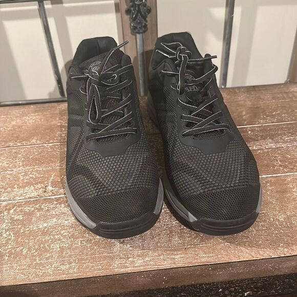 Steel toe sneakers men’s size 10 1/2 worn once